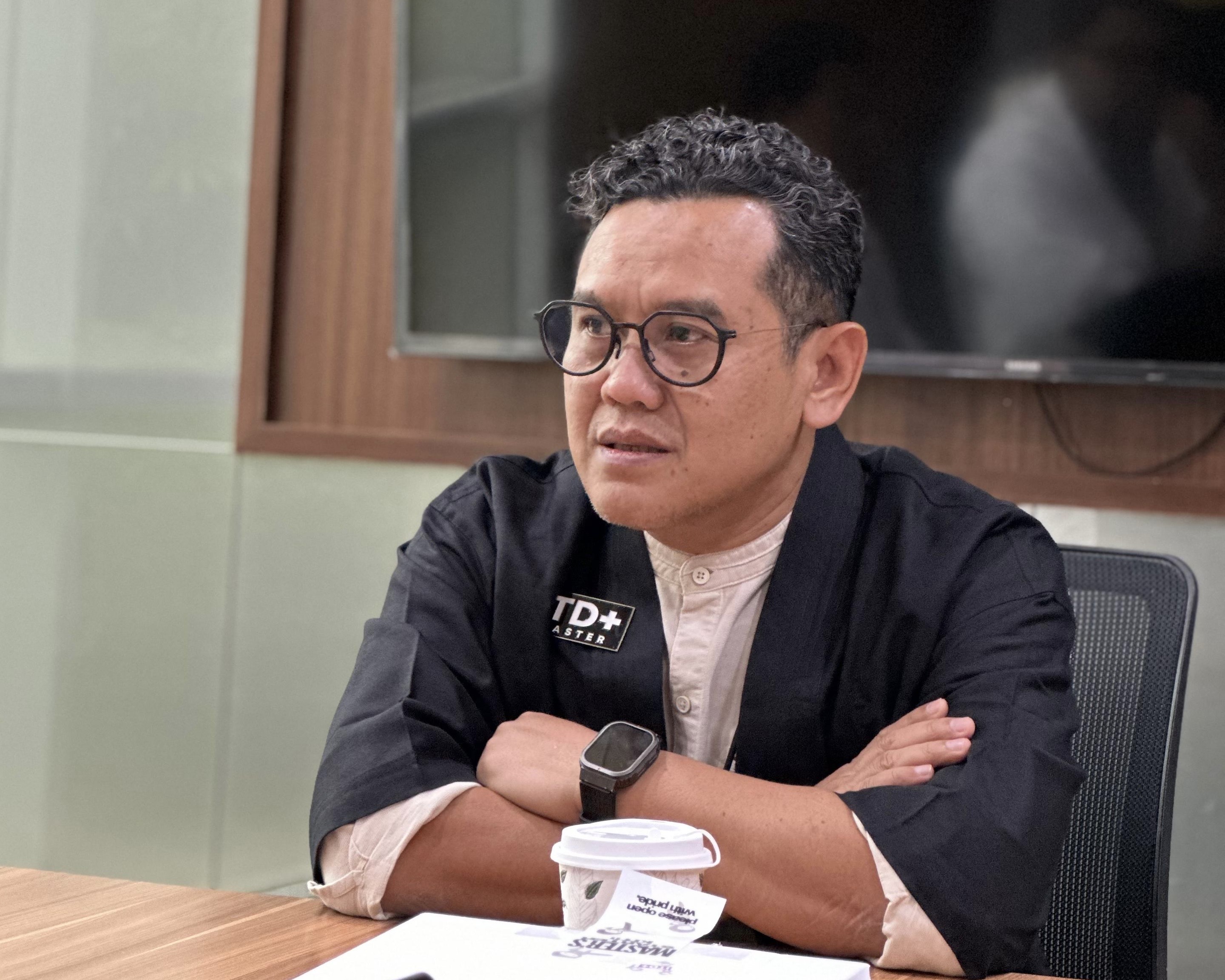 Master Didik: Purpose, Consequence, and Presence